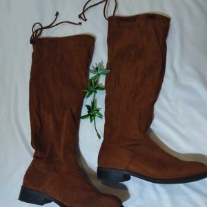 ✨Torrid suede knee high boots✨